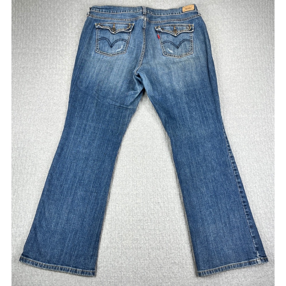 Levi's 515 Boot Cut Jeans Women 16/36X30 Medium Wash Blue Flap Pocket high-rise - Picture 1 of 16